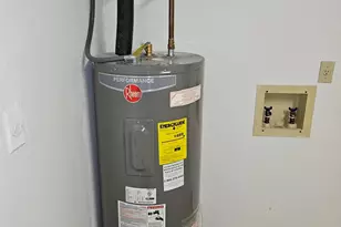 573 SE Port St Lucie Blvd, Port Saint Lucie, FL 34984 - Photo 41