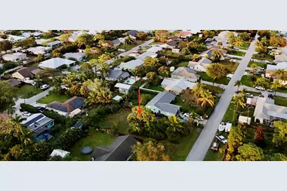 6483 SE Sylvan Place, Hobe Sound, FL 33455 - Photo 7