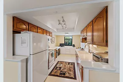 1542 Jupiter Cove Drive, Unit #201, Jupiter, FL 33469 - Photo 5