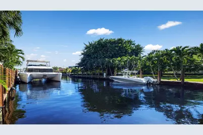 1600 SW 15th Avenue, Fort Lauderdale, FL 33312 - Photo 9