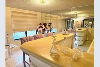 7564 Regency Lake Drive, Unit #702, Boca Raton, FL 33433 - Photo 9