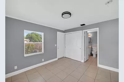 1373 W 35th Street, Riviera Beach, FL 33404 - Photo 15