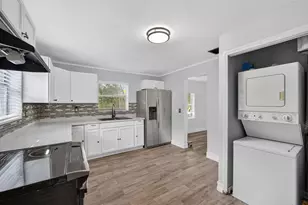 1373 W 35th St, Riviera Beach, FL 33404 - Photo 11