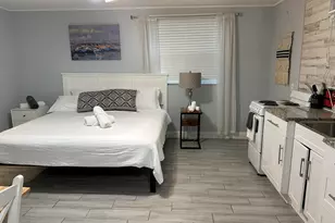 1258 Beach Road Unit #9 Studio, Singer Island, FL 33404 - Photo 3