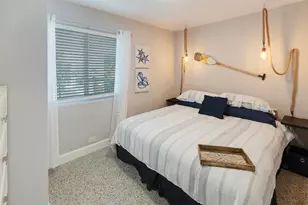 1258 Beach Rd, Singer Island, FL 33404 - Photo 11