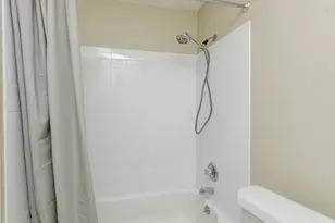 6367 NW 109th Pl, Gainesville, FL 32609 - Photo 9