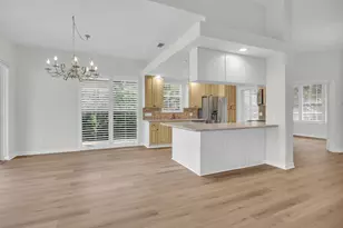 279 Kelsey Park Cir, Palm Beach Gardens, FL 33410 - Photo 9