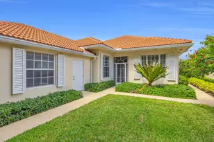 279 Kelsey Park Cir, Palm Beach Gardens, FL 33410 - Photo 5