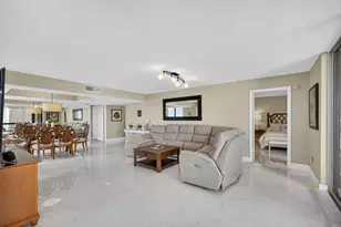 5380 N Ocean Dr, Singer Island, FL 33404 - Photo 11
