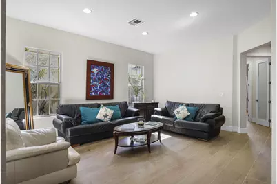 122 Via Castilla, Jupiter, FL 33458 - Photo 3