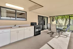 8320 E Waccamaw Ln, Lake Worth, FL 33467 - Photo 35