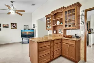 8320 E Waccamaw Ln, Lake Worth, FL 33467 - Photo 11