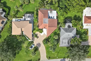 13886 Whispering Lakes Ln, Palm Beach Gardens, FL 33418 - Photo 59