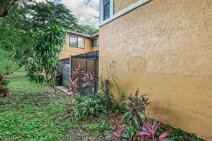 8017 NW 71st Ct, Tamarac, FL 33321 - Photo 39