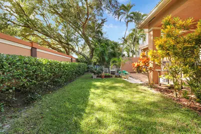 173 Via Condado Way, Palm Beach Gardens, FL 33418 - Photo 27
