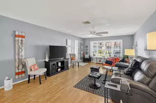 9800 Tabebuia Tree Dr, Boynton Beach, FL 33436 - Photo 5