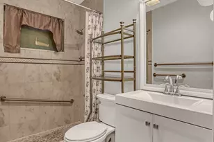 1031 NW 23rd Way, Fort Lauderdale, FL 33311 - Photo 19