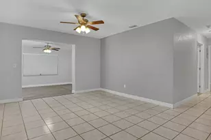 1031 NW 23rd Way, Fort Lauderdale, FL 33311 - Photo 7