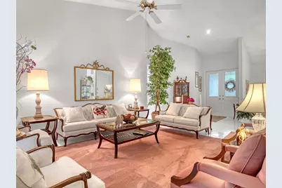 712 Golf Court, Delray Beach, FL 33445 - Photo 9