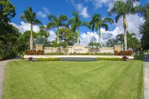 5607 Place Lake Dr, Fort Pierce, FL 34951 - Photo 3