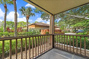 413 Brackenwood Ln S, Palm Beach Gardens, FL 33418 - Photo 29