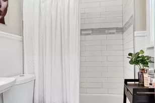 704 Claremore Dr, West Palm Beach, FL 33401 - Photo 21