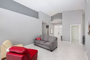 648 SW Lake Charles Cir, Port Saint Lucie, FL 34986 - Photo 9