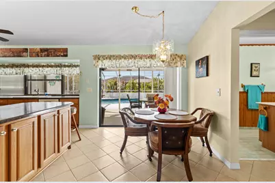 980 SE Breakwater Avenue, Port Saint Lucie, FL 34983 - Photo 11