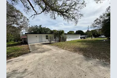508 Palm Avenue, Unit #A, Fort Pierce, FL 34982 - Photo 9