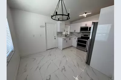 508 Palm Avenue, Unit #A, Fort Pierce, FL 34982 - Photo 3