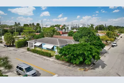 1002 15th Avenue, Lake Worth Beach, FL 33460 - Photo 11