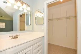 317 Colony Ln, Fort Pierce, FL 34982 - Photo 17