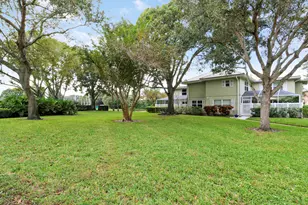 1903 Stratford Way, West Palm Beach, FL 33409 - Photo 43