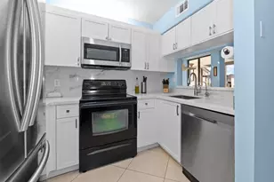 5415 Verona Dr, Boynton Beach, FL 33437 - Photo 5