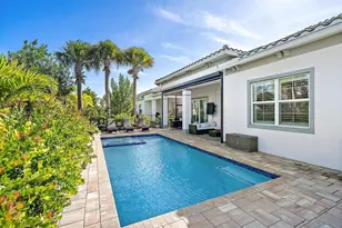 10361 Northbrook Cir, Palm Beach Gardens, FL 33412 - Photo 7