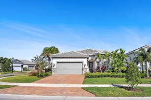 10361 Northbrook Cir, Palm Beach Gardens, FL 33412 - Photo 3