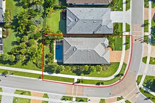 10361 Northbrook Cir, Palm Beach Gardens, FL 33412 - Photo 5