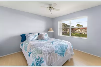 215 Lake Dora Drive, West Palm Beach, FL 33411 - Photo 21