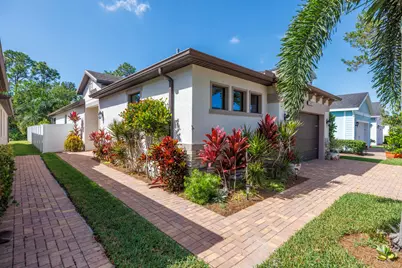 141 SE Via Visconti, Port Saint Lucie, FL 34952 - Photo 5