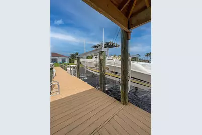 1000 NE Wright Avenue, Jensen Beach, FL 34957 - Photo 51