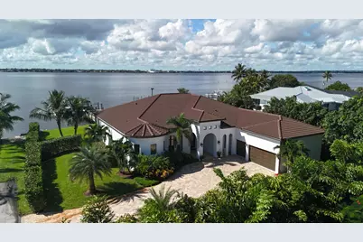 1000 NE Wright Avenue, Jensen Beach, FL 34957 - Photo 1