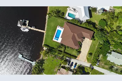 1000 NE Wright Avenue, Jensen Beach, FL 34957 - Photo 3