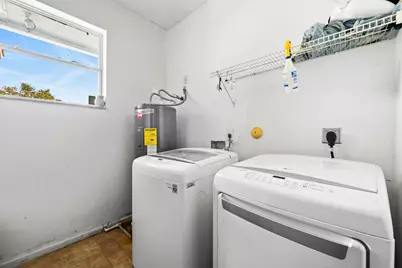 14578 74th Street N, The Acreage, FL 33470 - Photo 19