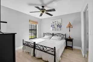 9777 Sills Dr E, Boynton Beach, FL 33437 - Photo 23