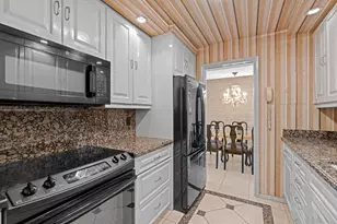 2121 N Ocean Blvd, Boca Raton, FL 33431 - Photo 15