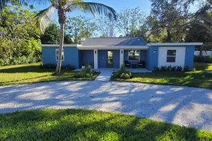 106 E Chandler Rd, Cloud Lake, FL 33406 - Photo 1