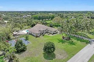 1794 Trotter Ct, Wellington, FL 33414 - Photo 3