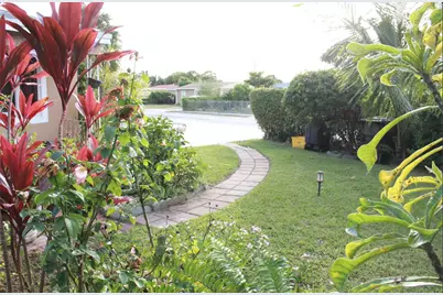 1402 S C Street, Lake Worth Beach, FL 33460 - Photo 11