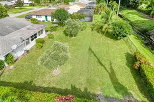 1536 SE Sunshine Ave, Port Saint Lucie, FL 34952 - Photo 17