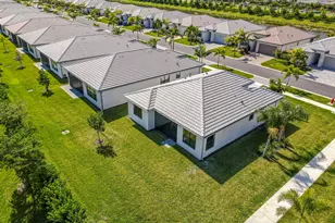 12555 SW Manatee Marsh Ter, Port Saint Lucie, FL 34987 - Photo 25